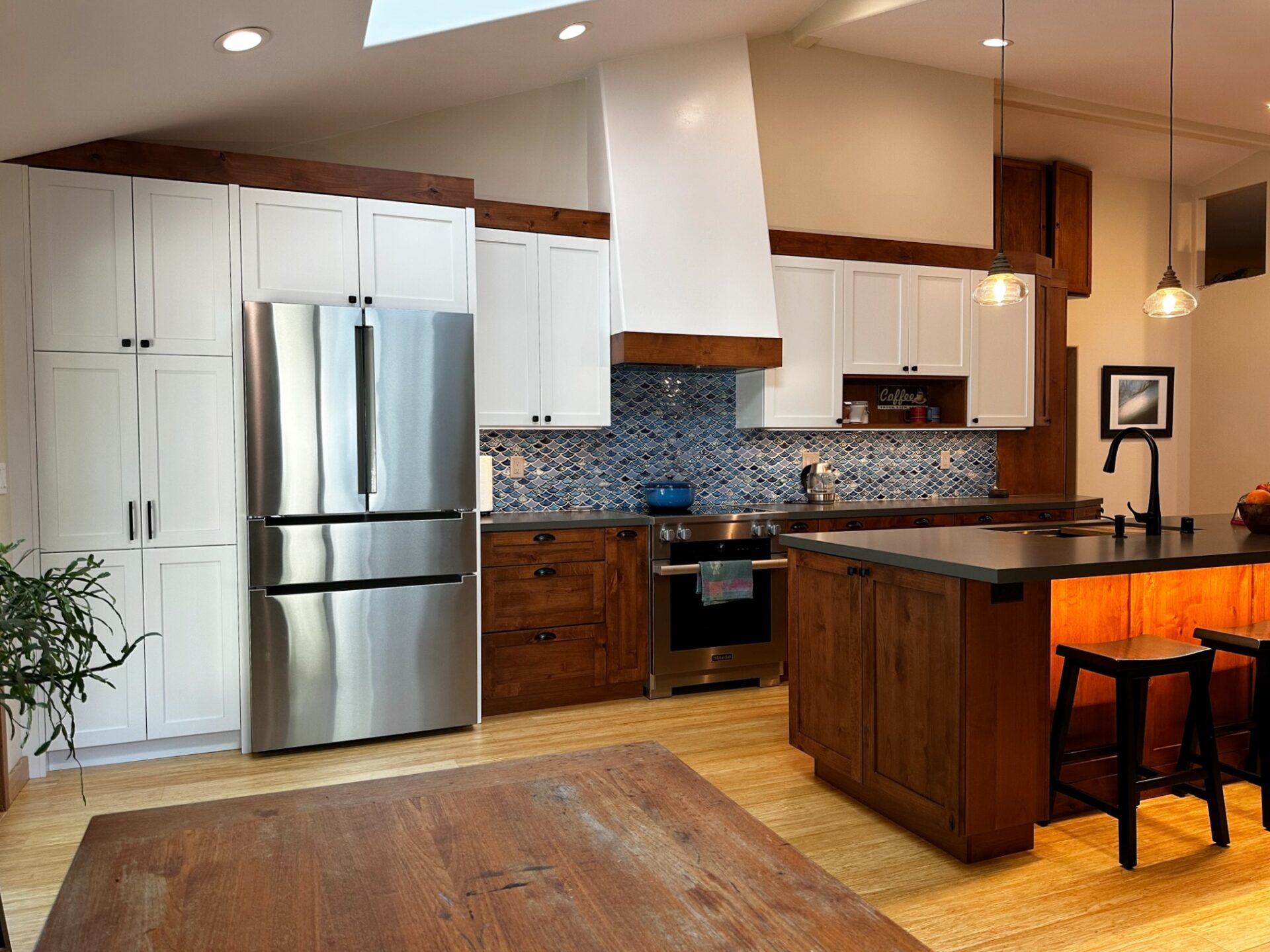 A Wood and White Color Kitchen Cabinets